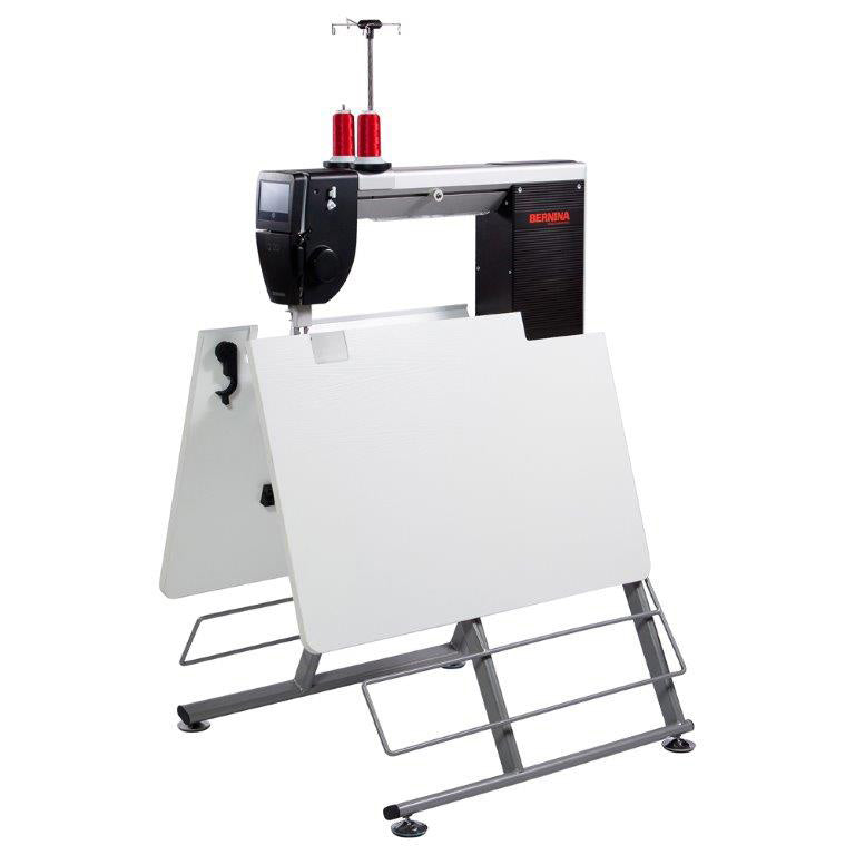 Q20 Long Arm Quilting Machine on Horn Foldable Table